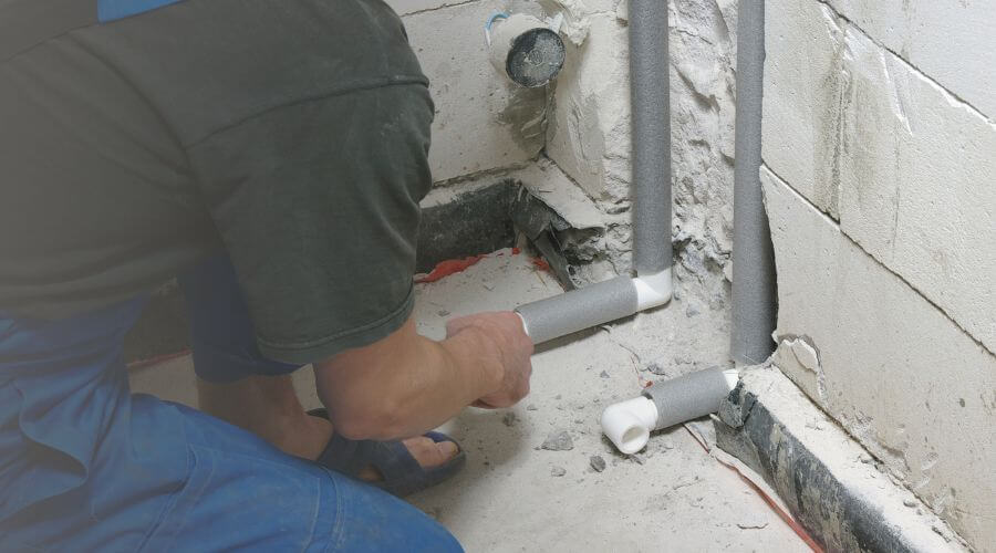 Professional septic tank pumping services in Dahinda, IL